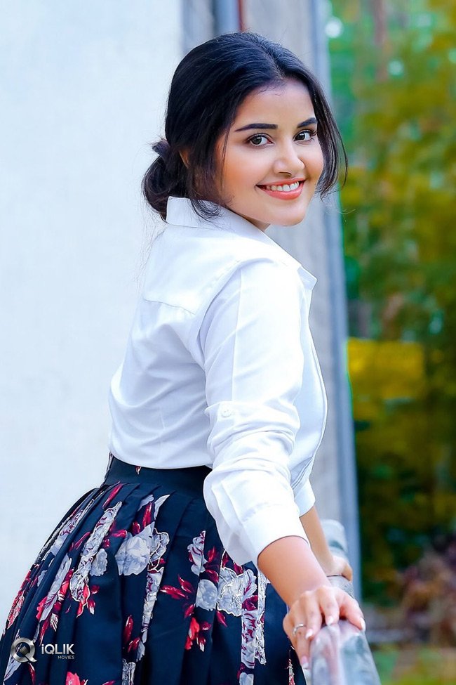 Anupama-Parameswaran